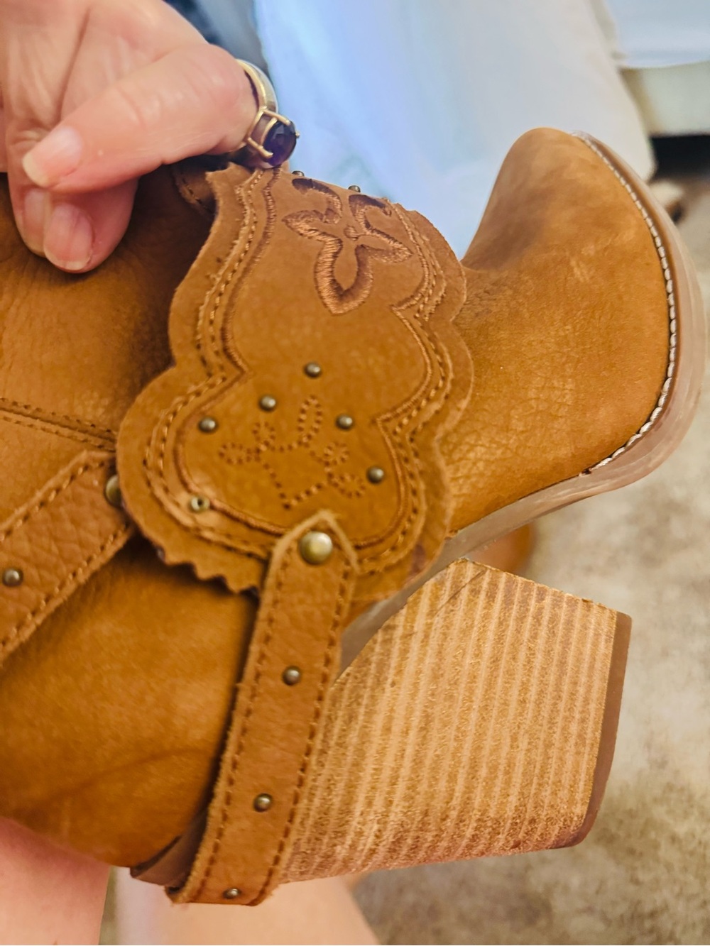 Dingo Whiskey Tan Western Booties - Women's 8.5 - Picture 4 of 7